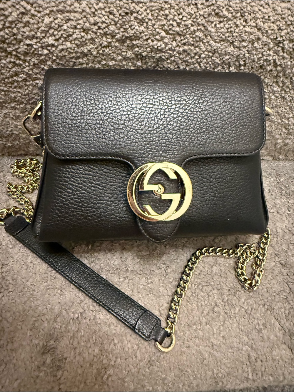 Authentic Gucci Black Interlocking GG Crossbody Bag